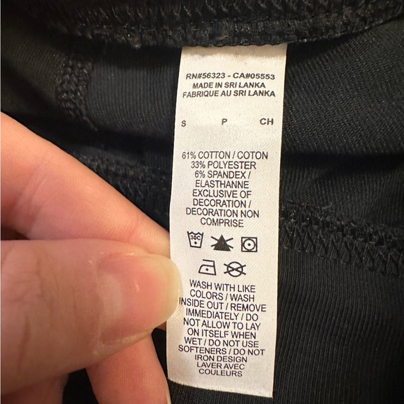 NWOT Nike Essential Leggings - Picture 4 of 4